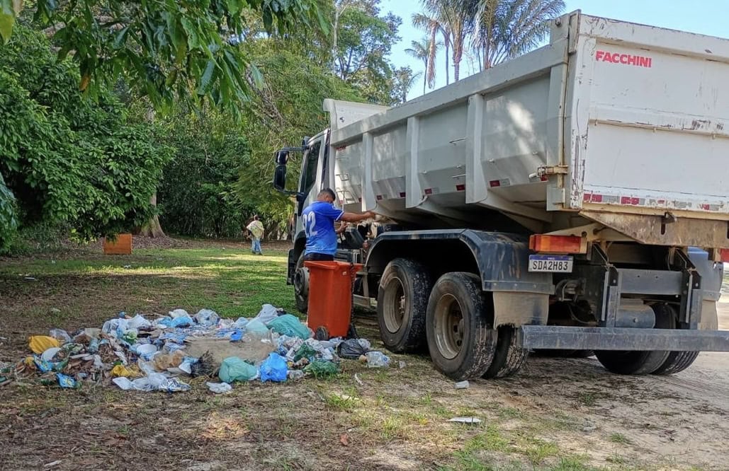 Prefeitura de Cruzeiro do Sul recolhe mais de meia tonelada de resíduos na Praia do Moa