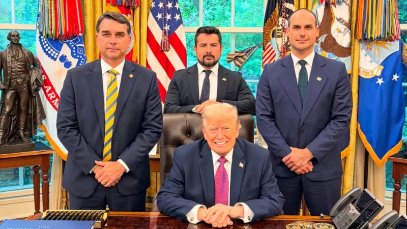 Trump ameaça Brasil com novas sanções econômicas; Flávio ‘Rachadinha?