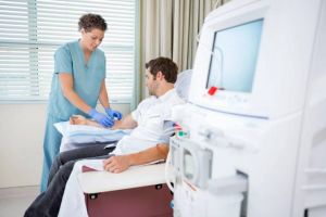 Saúde bucal precária aumenta risco de doença renal crônica, aponta pesquisa da Faculdade de Medicina da Unesp