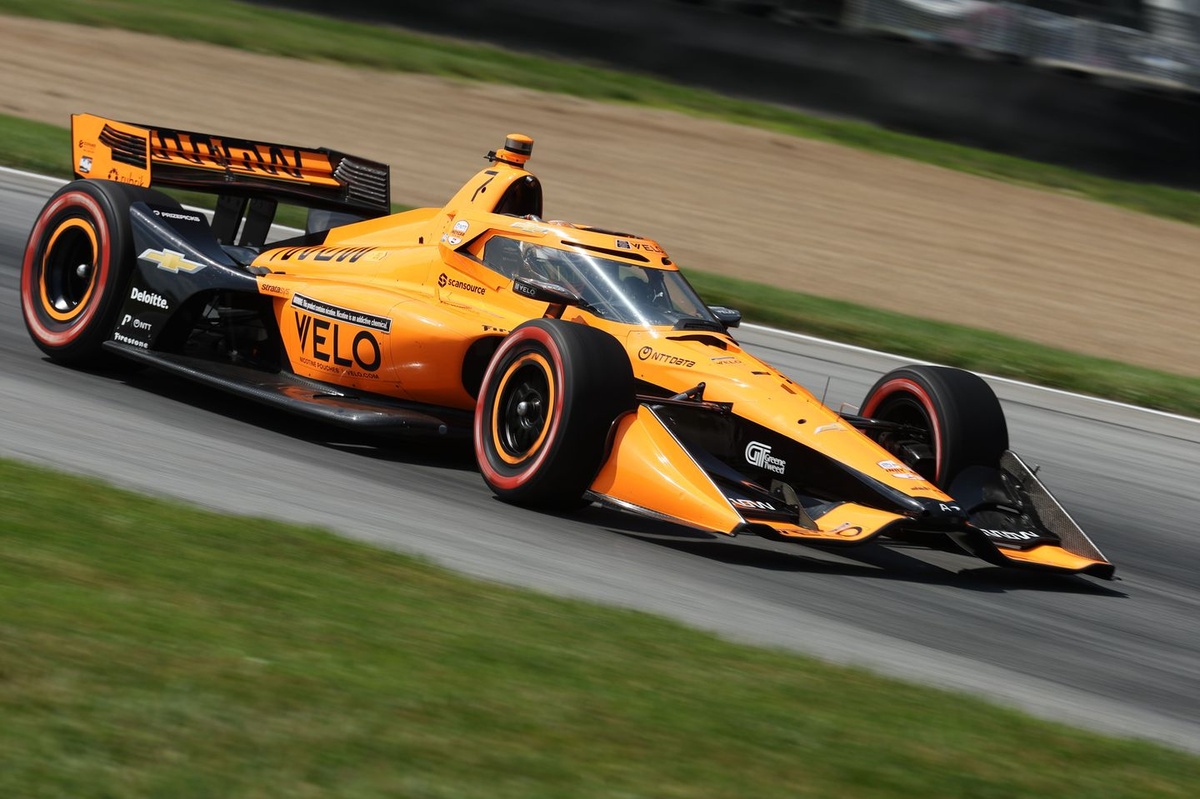 Indy: Lundgaard crava pole em Mid