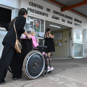 Esquema de corrupção furou fila de 25 mil pessoas a?