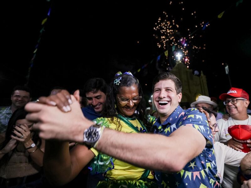 João Campos ousa no roteiro junino e inclui Caruaru na agenda desta terça