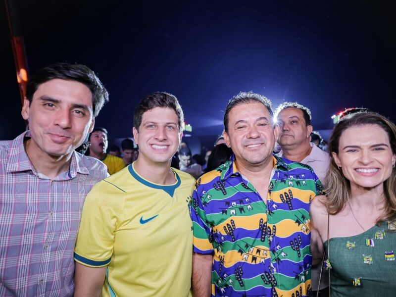 João Campos é recebido pelo prefeito Evilásio Mateus no São João de Araripina