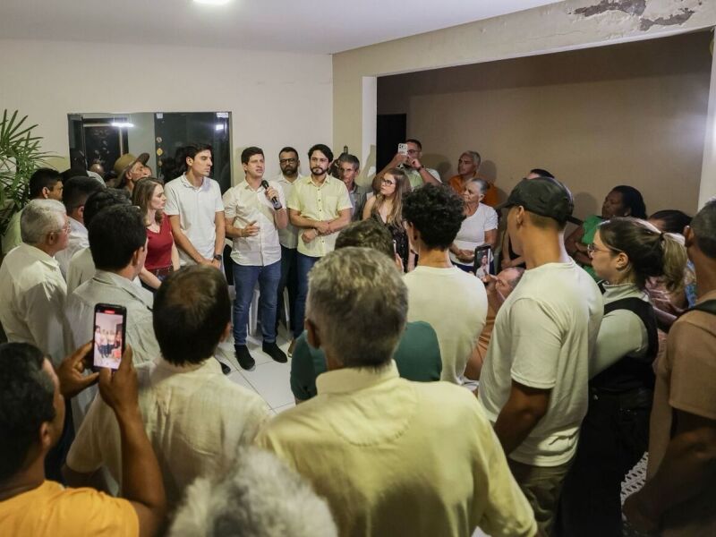 João Campos recebe apoio das oposições de Mirandiba e isola prefeito da base do governo