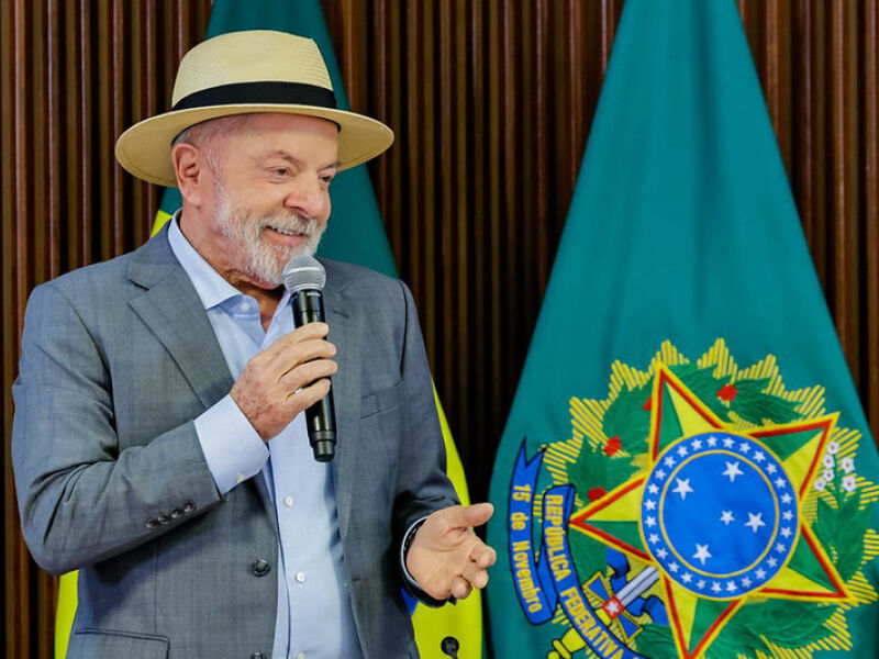 Em debate, João Campos reforça ter apoio de Lula, Raquel Lyra lembra ter feito parcerias com petista