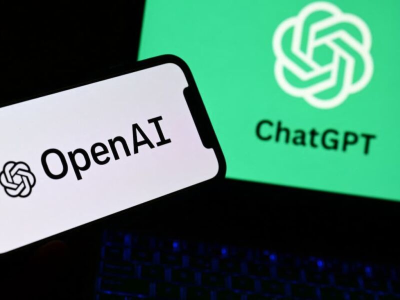 Chat GPT lança versão para adolescentes; professores e especialistas avaliam riscos e benefícios