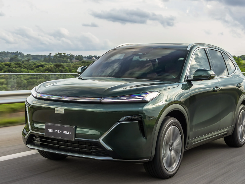 Geely EX5 EM-i Ultra: vale a compra? Testamos o SUV híbrido de 262 cv e foco na eficiência