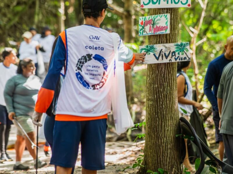 Coleta GAV, projeto-piloto de programa nacional, avança em Muro Alto com nova ação de limpeza