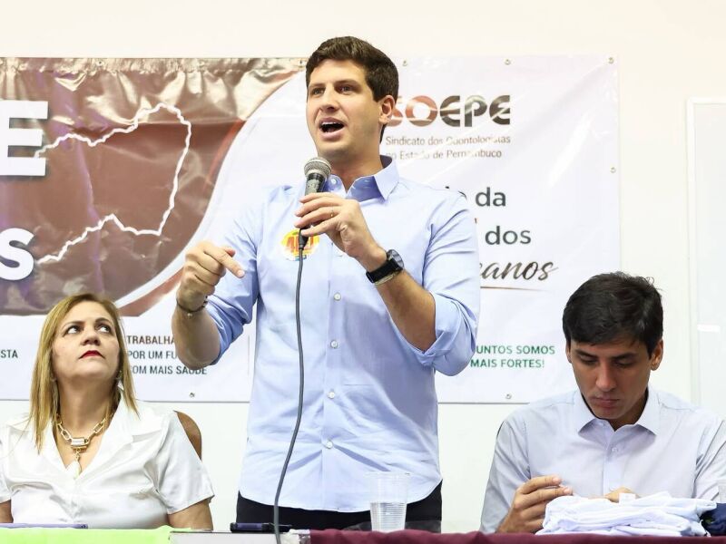 João Campos reforça diálogo com odontologistas na construção do plano de governo