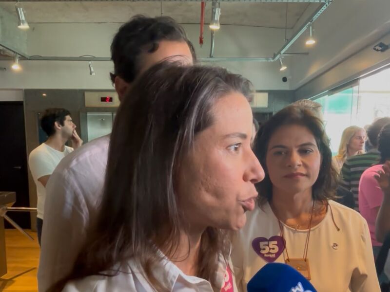 Raquel Lyra nega que tenha cortado R$ 500 milhões da saúde