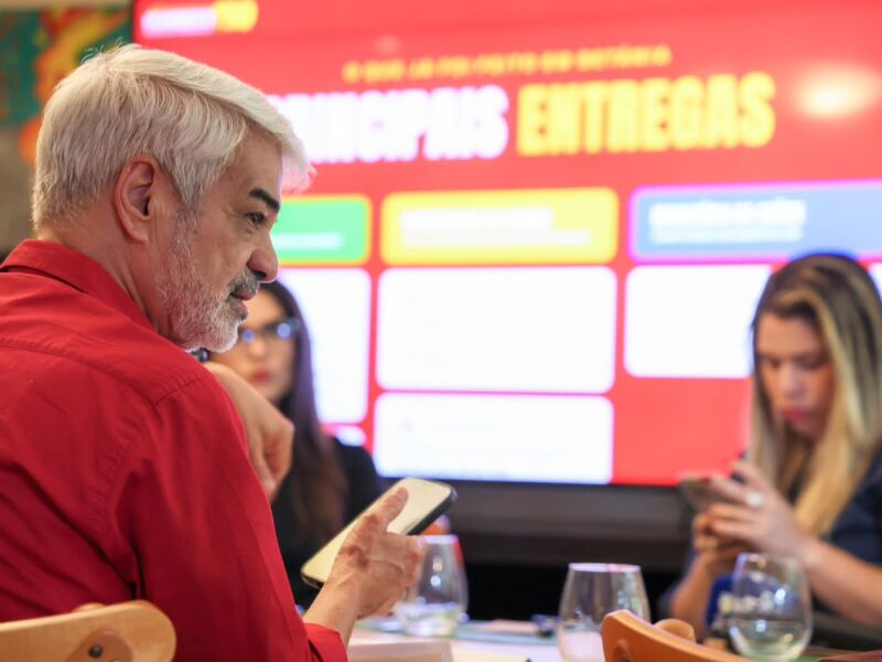 Humberto lança site com investimentos destinados aos 184 municípios de Pernambuco
