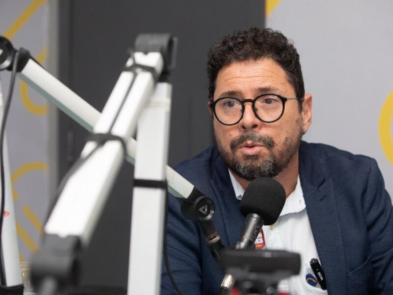 “O estado precisa tomar o espaço do crime organizado?