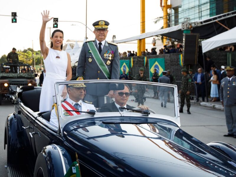 Em desfile do 7 de Setembro, Raquel exalta democracia e simbolismo: "Onde a patria nasceu"