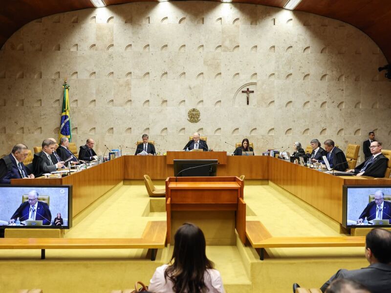 A Suprema Corte. E o ridículo