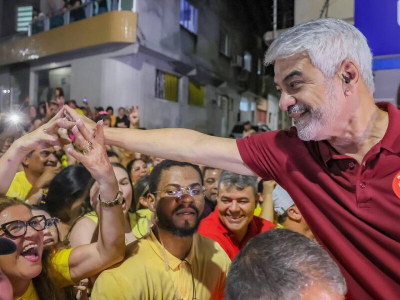 Humberto Costa amplia base no Agreste pernambucano