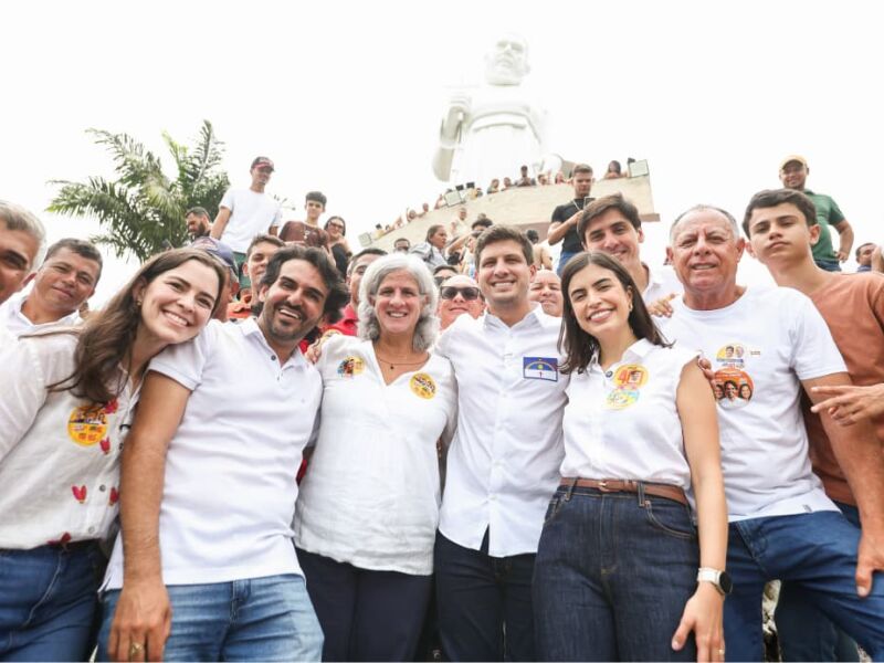 João Campos prestigia Romaria de Frei Damião, em São Joaquim do Monte