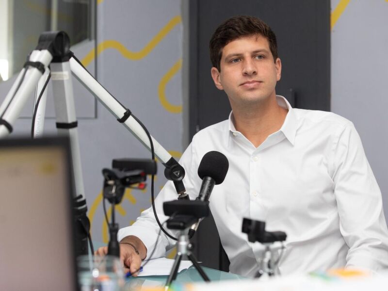 João Campos minimiza resistência de quaros do PT pernambucano à candidatura dele