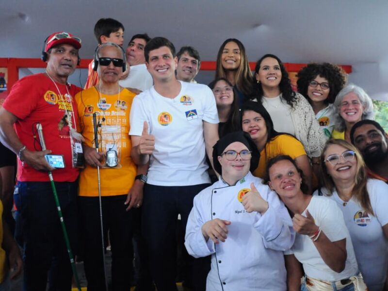 João Campos defende inclusão da infância à vida adulta em todas as regiões de Pernambuco
