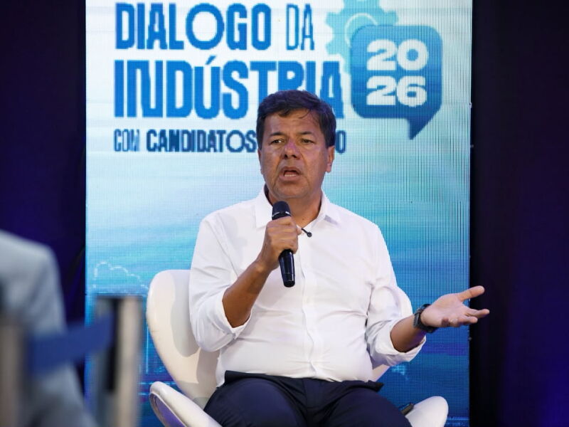 Em sabatina na Fiepe, Mendonça aponta “crise institucional” no STF e cobra “Supremo isento”