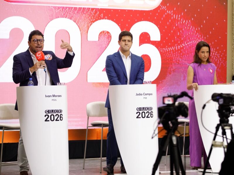 Apoio a Lula e acusação de bolsonarismo marcam primeiro bloco de debate entre candidatos ao governo