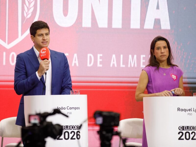 João Campos acusa Raquel Lyra de ser "fura-teto"; gestora afirma que recebe dinheiro honestamente
