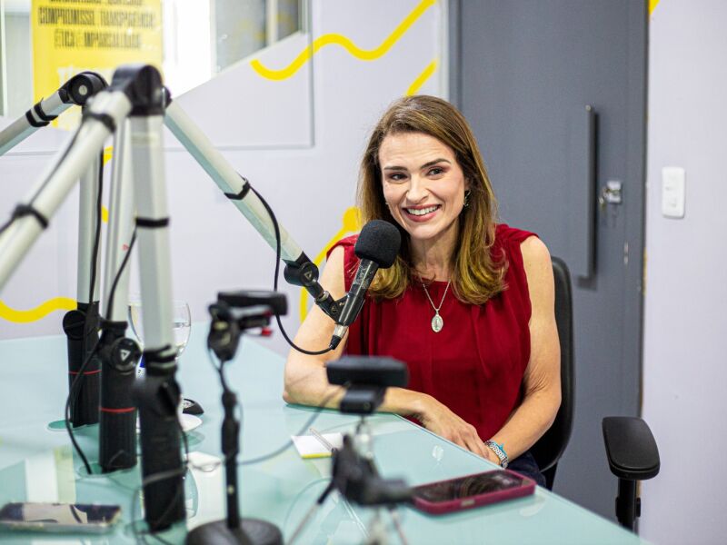 Marília Arraes defende tratamento da menopausa pelo SUS e quebra de patente do Mounjaro