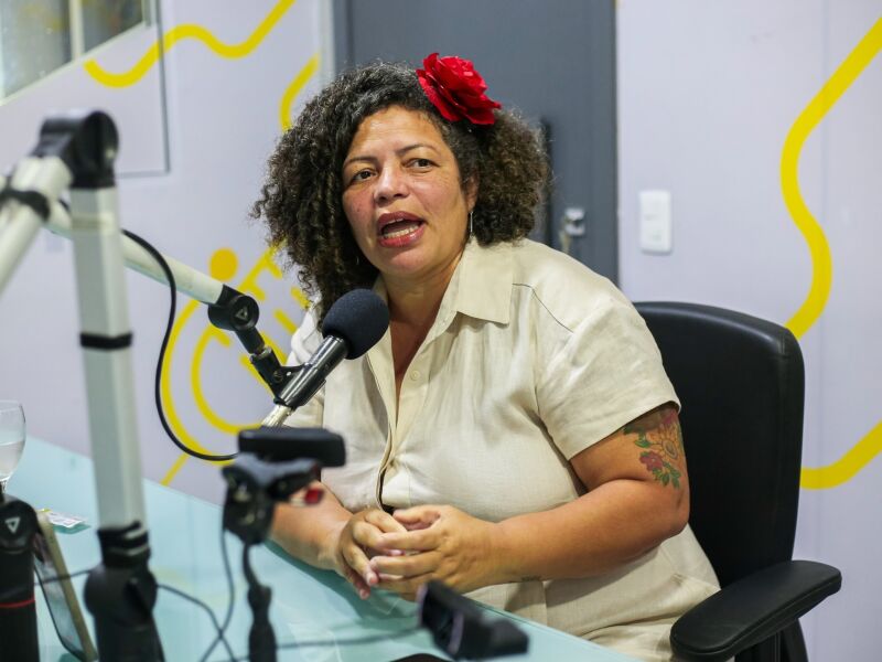 Dani Portela questiona neutralidade de Raquel Lyra no segundo turno