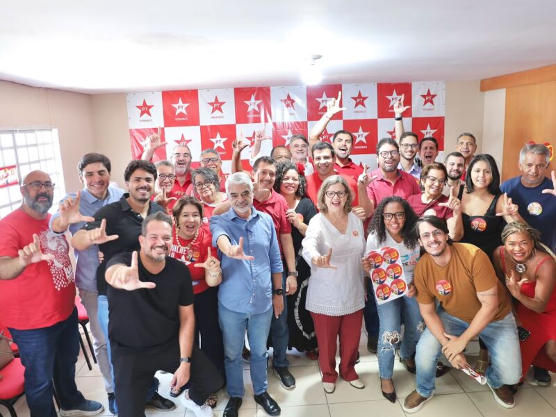 Dez partidos criam coordenação em Pernambuco para o 2º turno de Lula