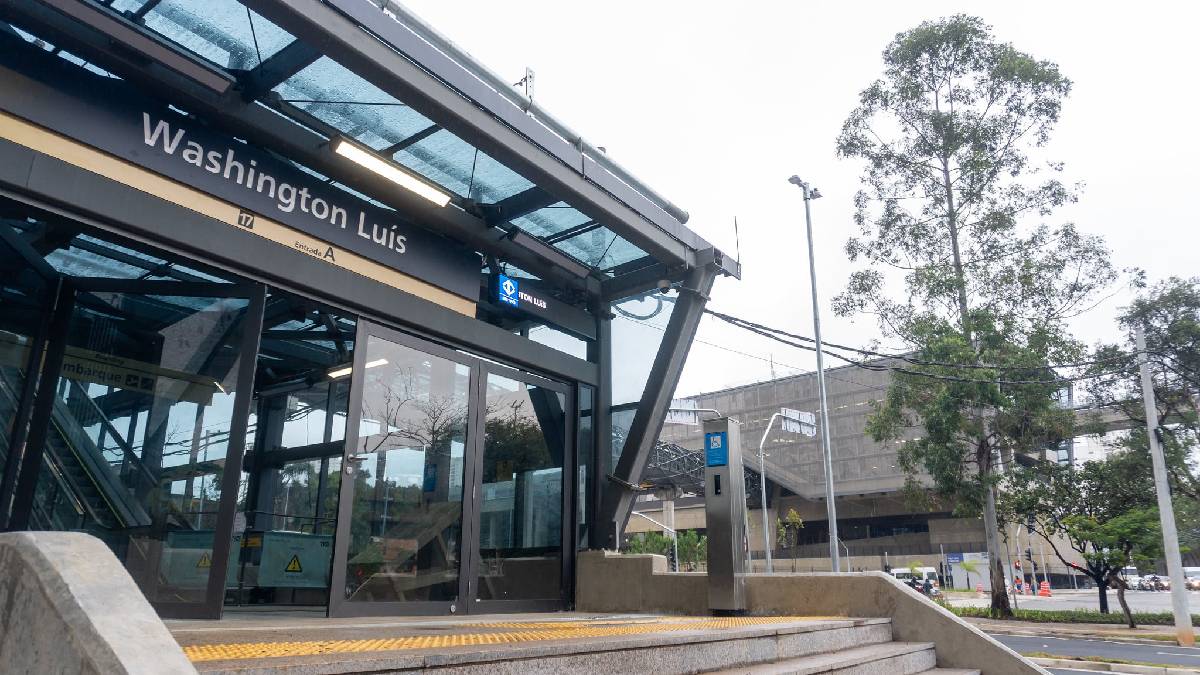 Metrô de SP abre estação Washington Luís da Linha 17