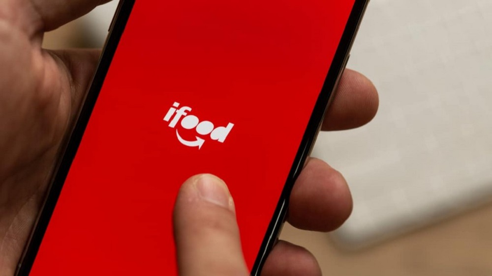Multas para quebra de exclusividade de restaurantes com iFood custam milhões à Keeta no Brasil