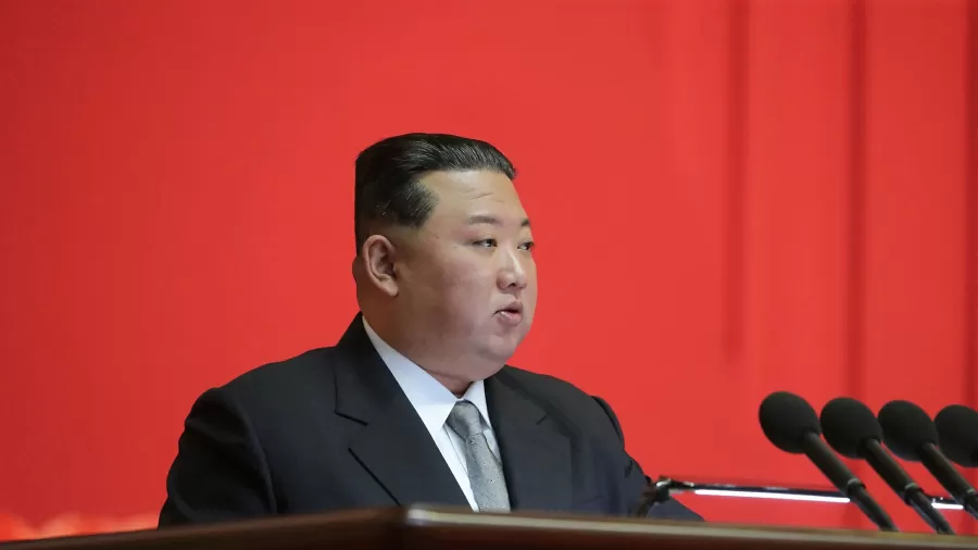 Líder norte-coreano Kim promete “apoio inabalável?