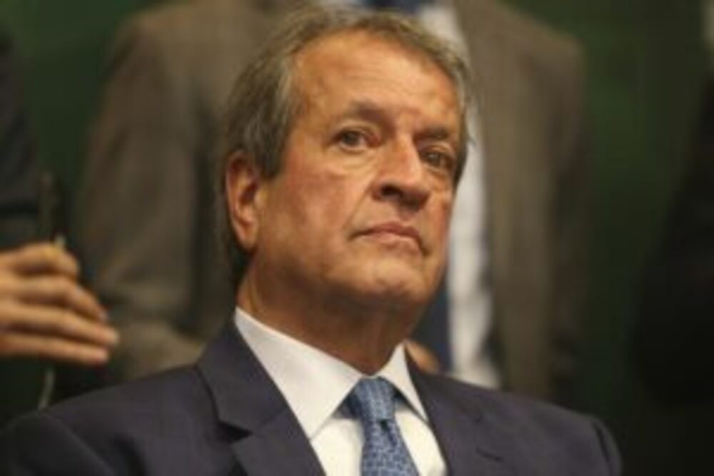 Bolsonaro não quer Michelle no Executivo antes de ter experiência de mandato, diz Valdemar