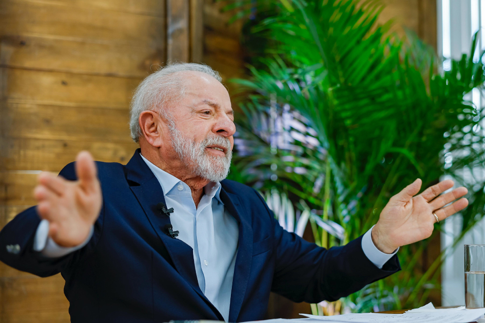 Governo Lula repudia prorrogação de emergência dos EUA sobre o Brasil: 'Inteiramente descabido'