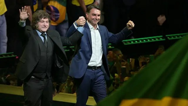 A direita e a surdez que não ouviu Valdemar
