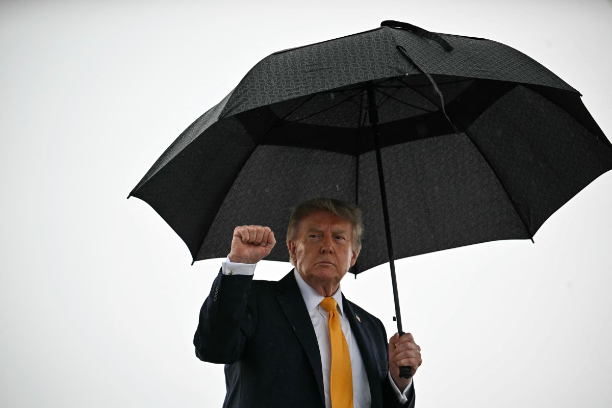 Juiz dos EUA bloqueia regra de Trump que restringe tempo de permanência de estudantes e jornalistas
