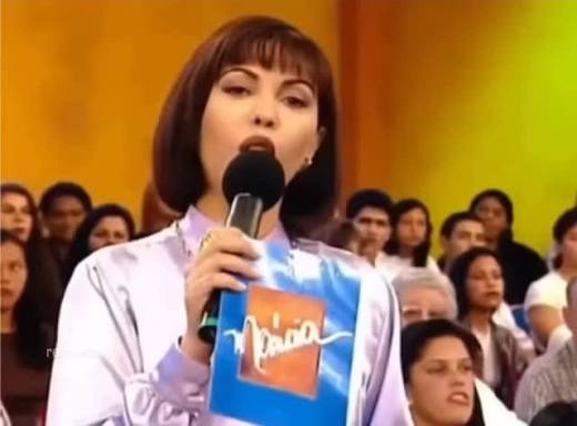 Criador que lançou Márcia Goldschmidt processa SBT por reprises do telebarraco