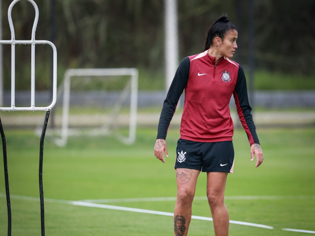 Com retorno de goleira, Corinthians intensifica preparação de olho na Ferroviária