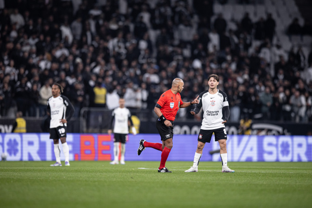 Corinthians tem retrospecto positivo com árbitro escalado para clássico contra o Santos