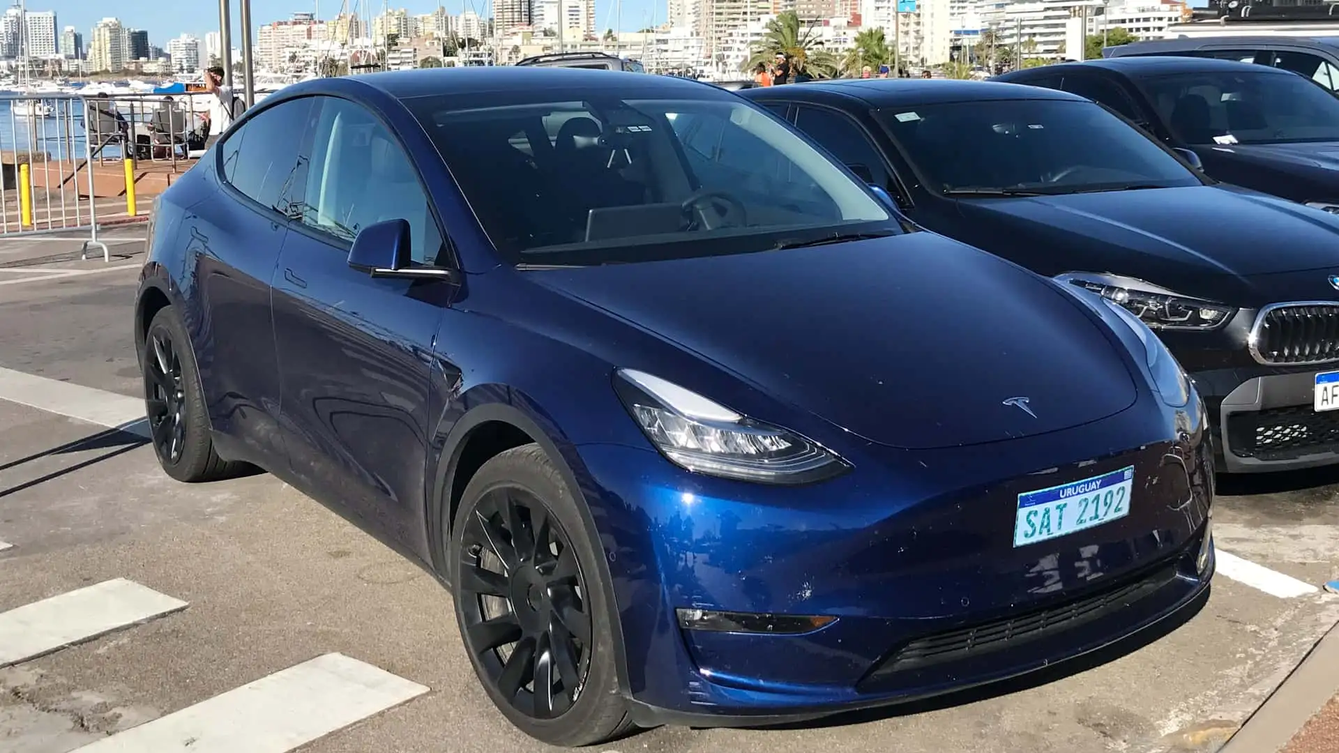 Tesla chegará oficialmente aos mercados do Uruguai e da Argentina