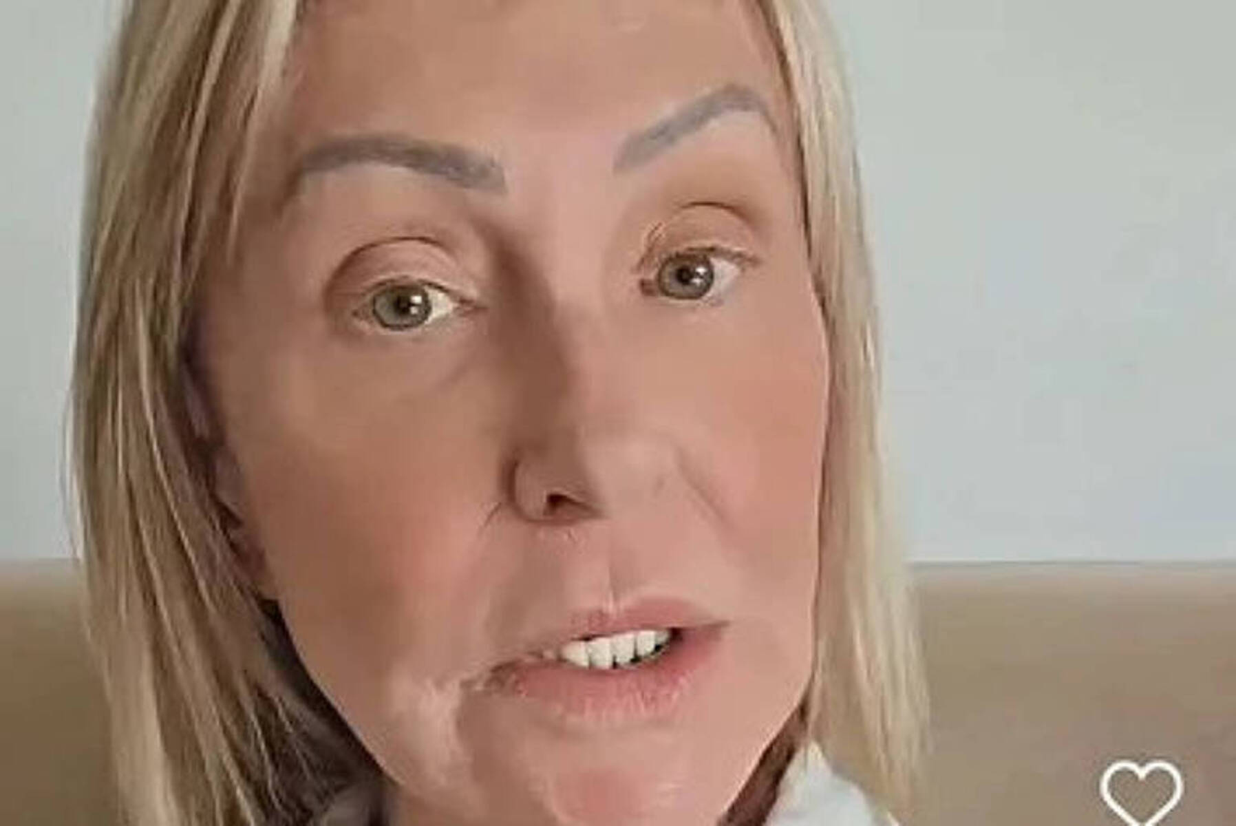 Escritora ofende piloto da Latam: “Seu negro de merd...”