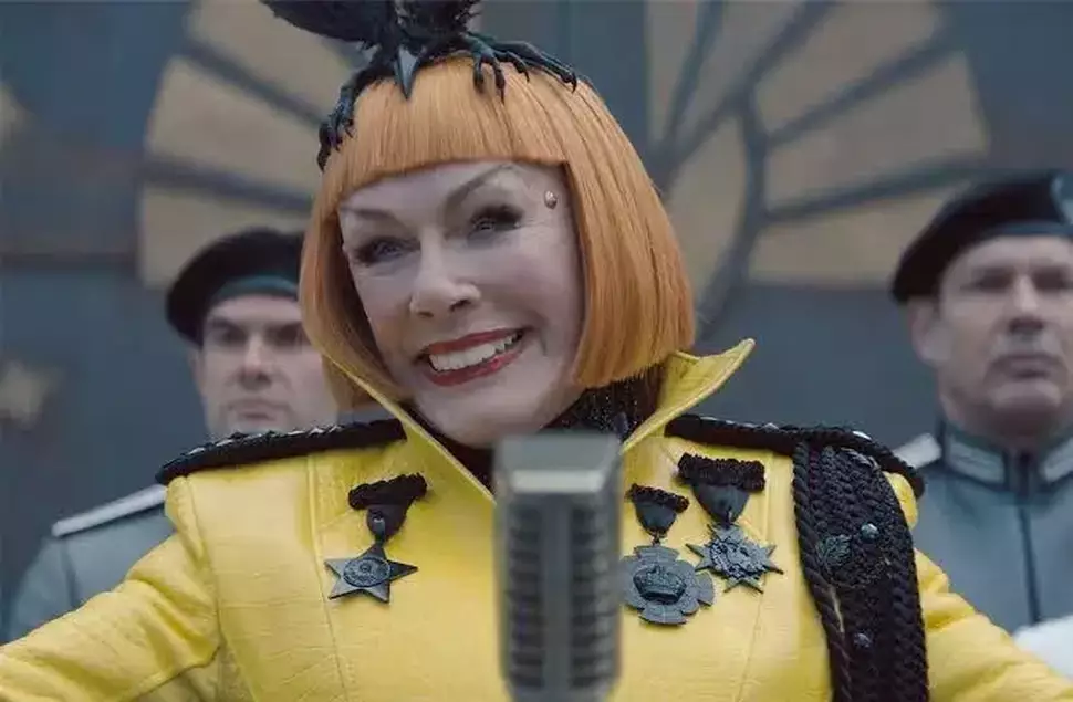 Jogos Vorazes: Amanhecer na Colheita ganha vídeo de Glenn Close como Drusilla Sickle