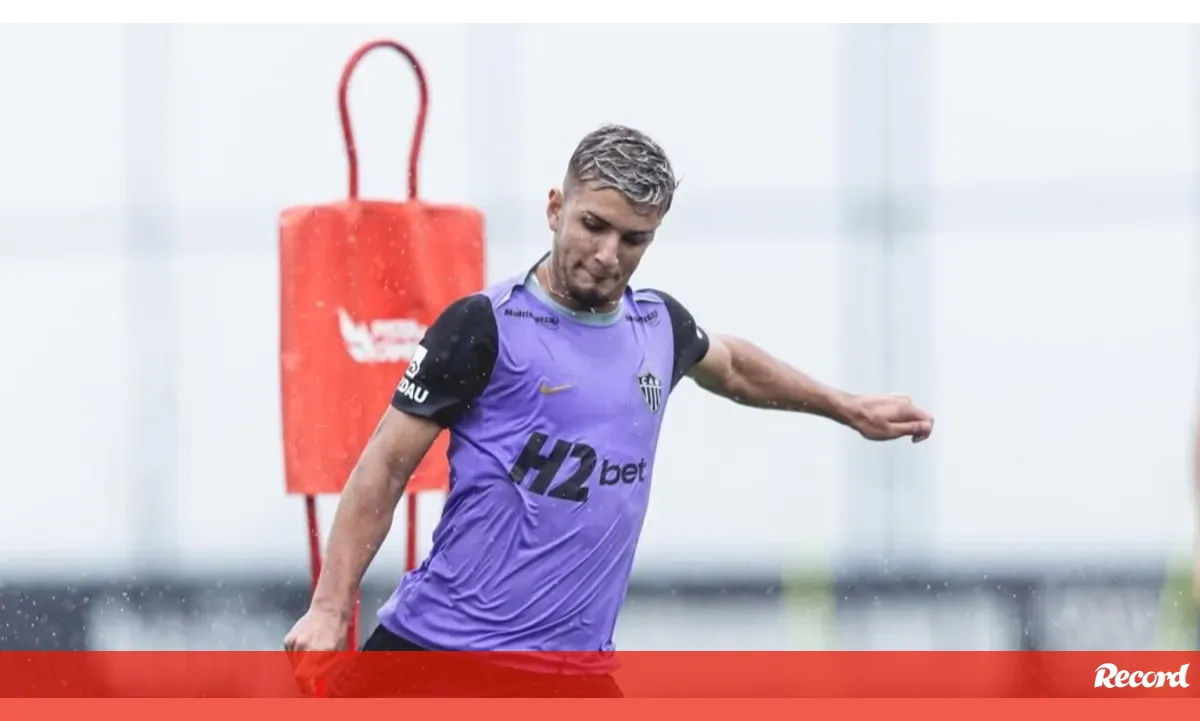 Matheus Iseppe confirmado como reforço do Nacional por empréstimo do Atlético Mineiro
