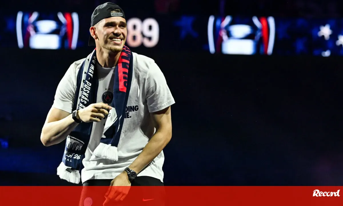 Rui Alves confirma contactos com o PSG para garantir empréstimo de guarda