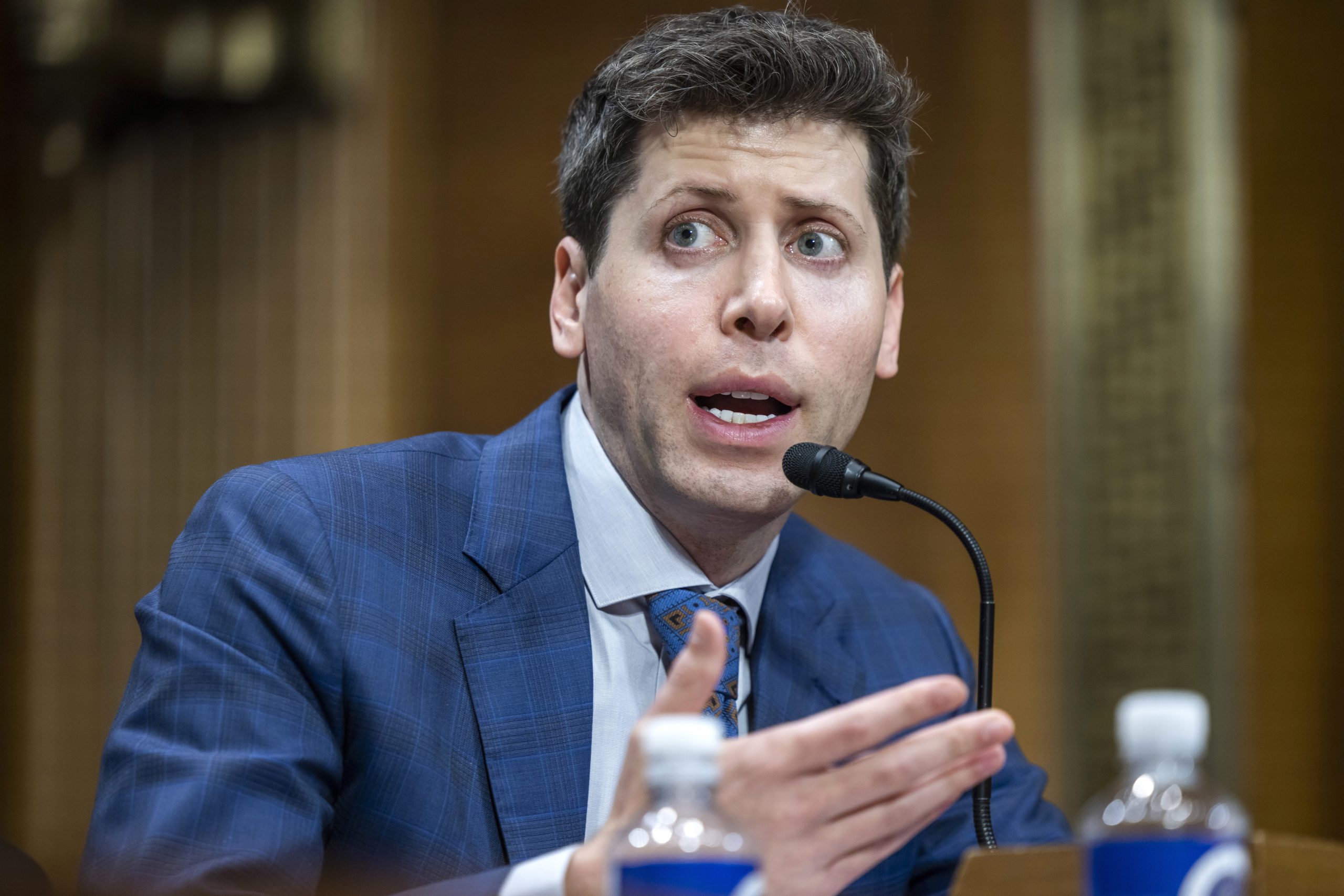 OpenAI admite seis novos incidentes de “desalinhamento” e cumpre o que tinha prometido depois do caso Hugging Face