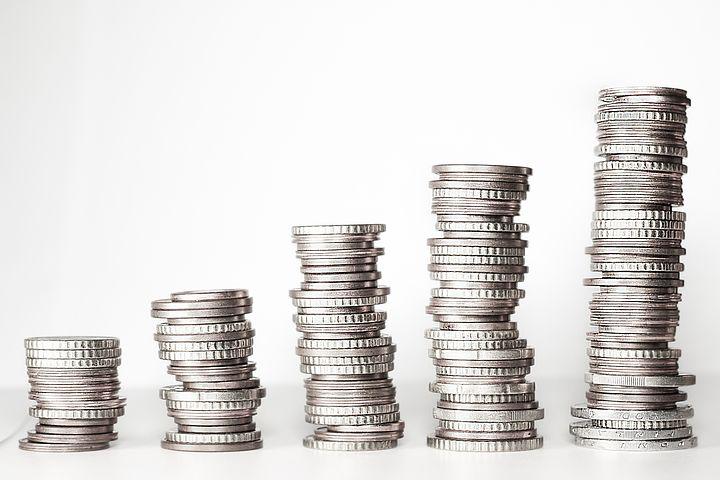 MCom rebate críticas sobre recursos do Fust para TV 3.0