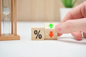 Banco Central viola Constituição e gera inflação com títulos públicos