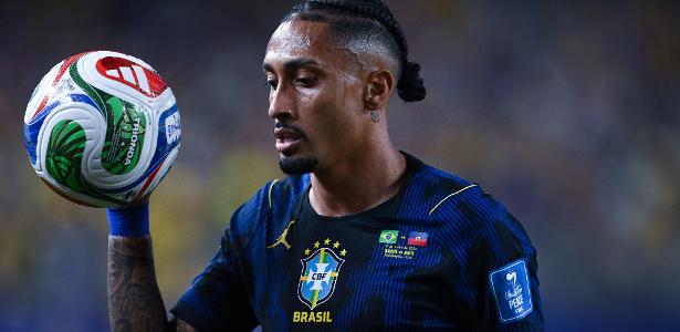 Raphinha pode ser trocado em lista de convocados do Brasil na Copa? Entenda