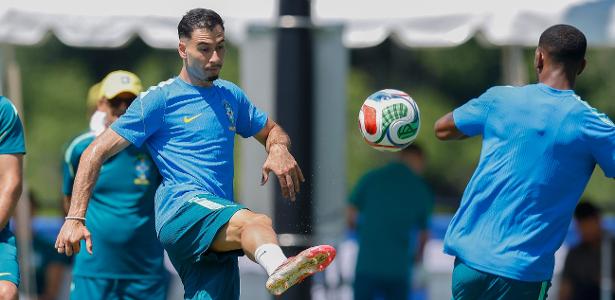 Ancelotti opta por Martinelli para a vaga de Paquetá contra a Noruega