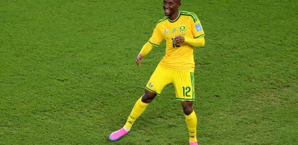 África do Sul faz jogo da vida, bate a Coreia e avança pela 1ª vez na Copa