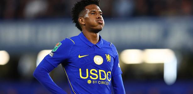 Mercado da Bola: Falta de minutos de Estêvão gera rumores para janeiro